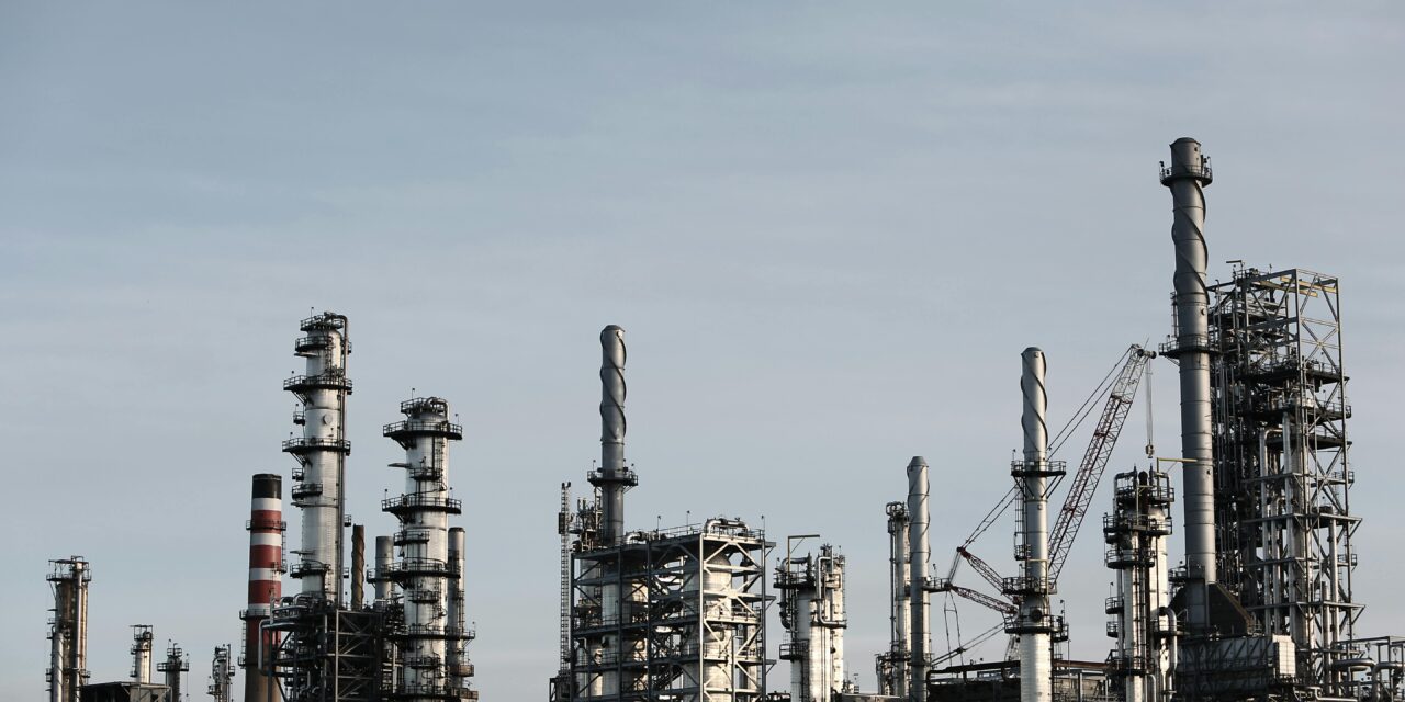 UAE’s Non-Oil Economy Drives Over 75% of GDP in 2024: Legal and Regulatory Implications for Businesses