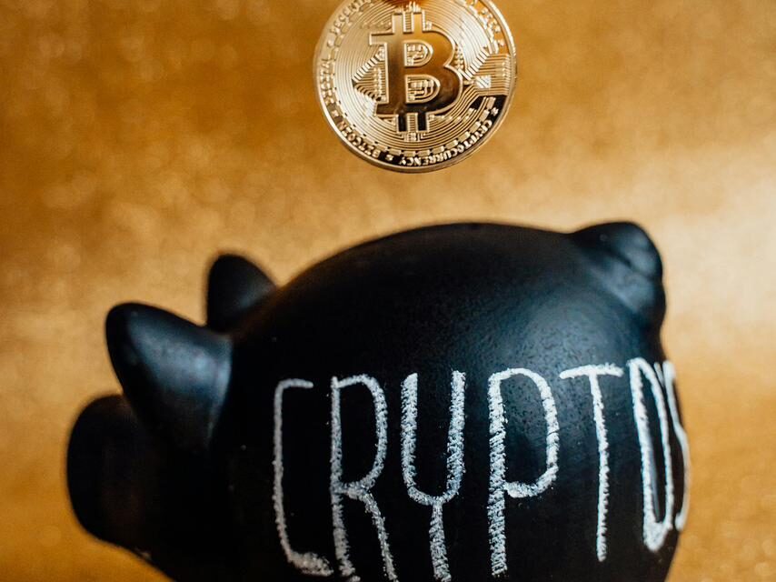 UAE Expands Crypto Regulation with Landmark Payment Licence